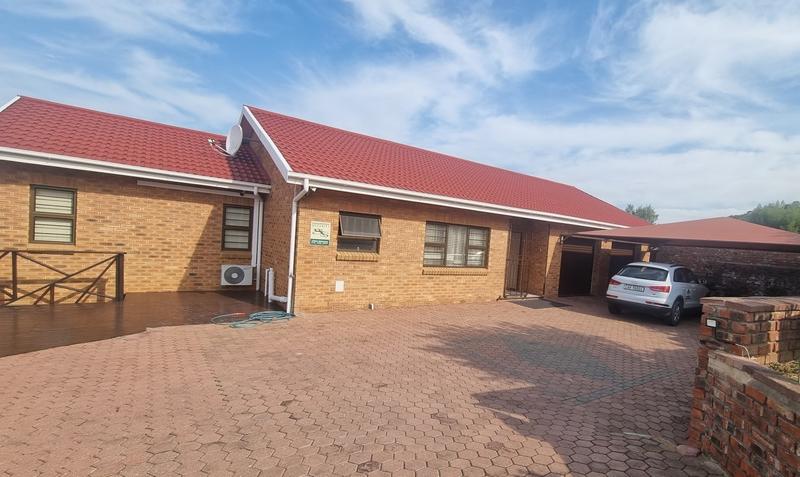 6 Bedroom Property for Sale in Groot Brakrivier Central Western Cape